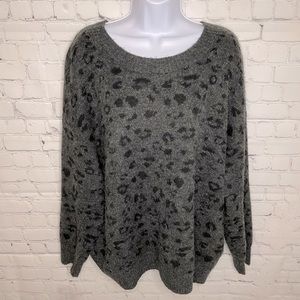 Gibson Latimer Black and Gray Cheetah Sweater Size XL